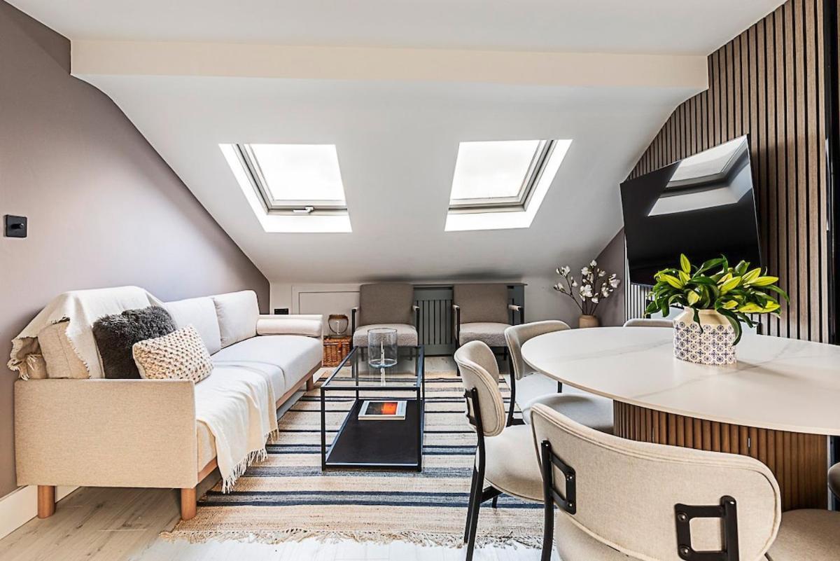 Serenity - Fulham Eve, Sleeps 14