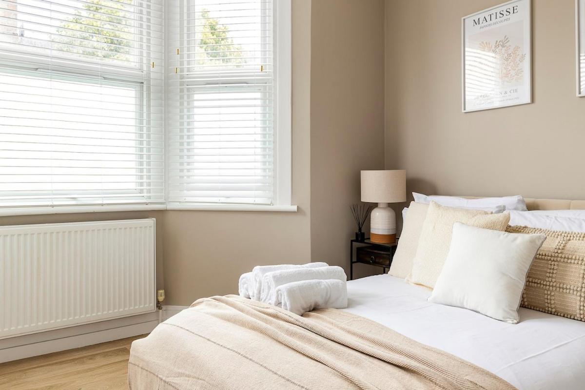 Serenity - Fulham Eve, Sleeps 14 * Londra