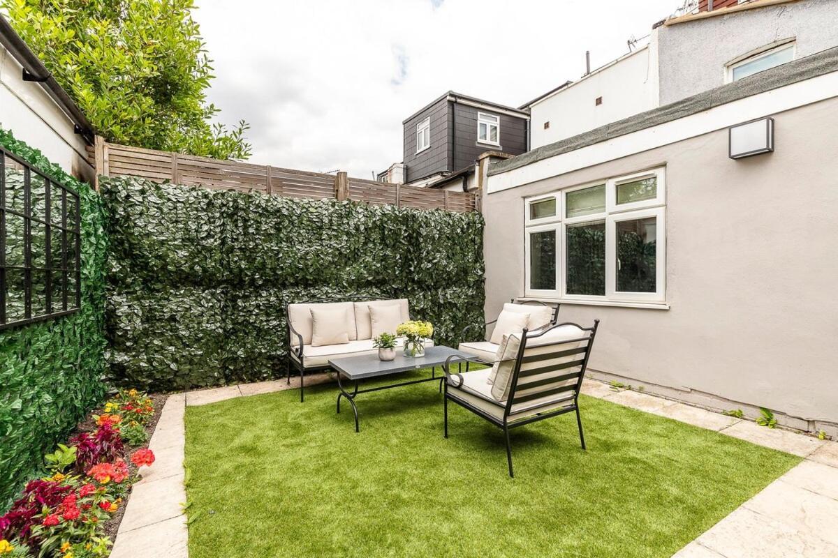 Serenity - Fulham Eve, Sleeps 14 Appartamento